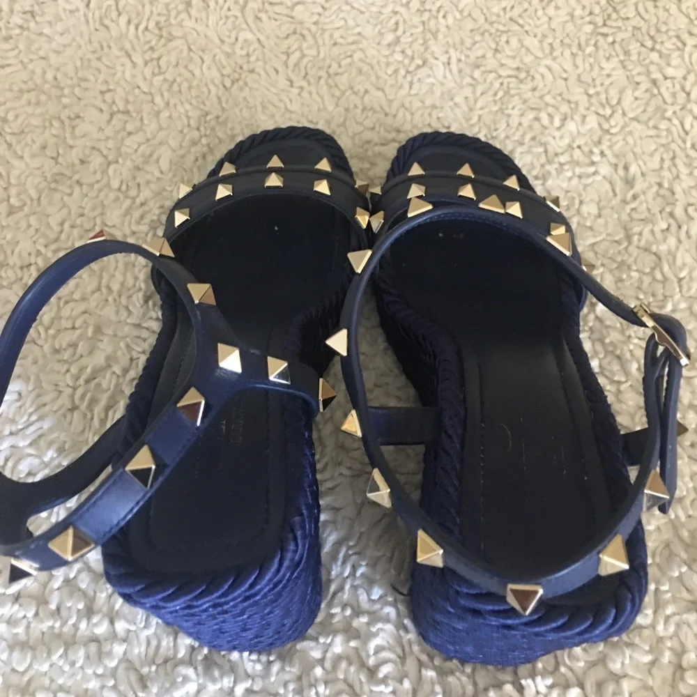 Valentino - Picture 5 of 16